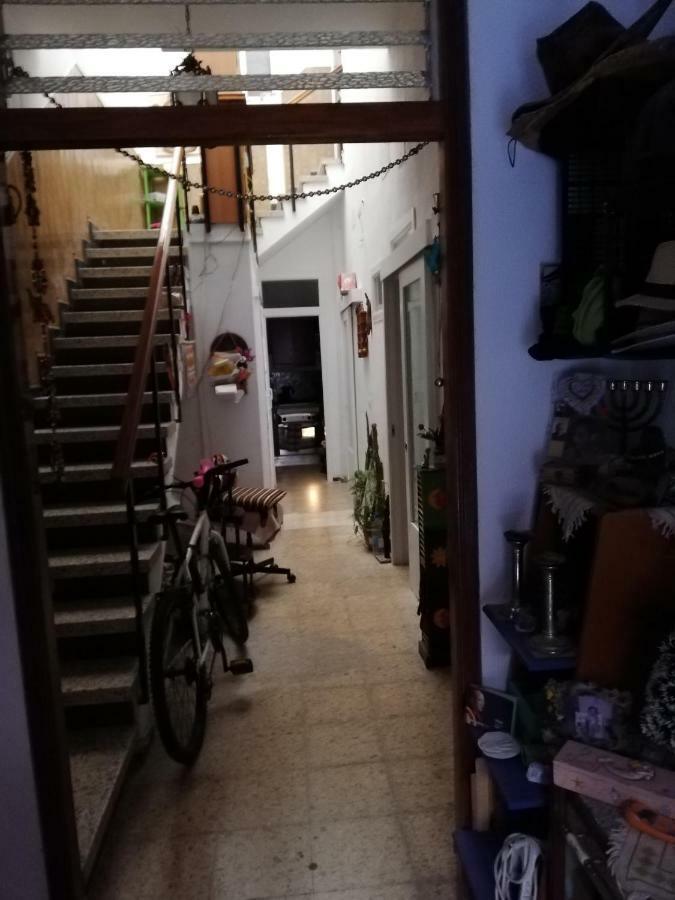 شقة Casa Roja لاس بالماس دي غران كاناريا المظهر الخارجي الصورة